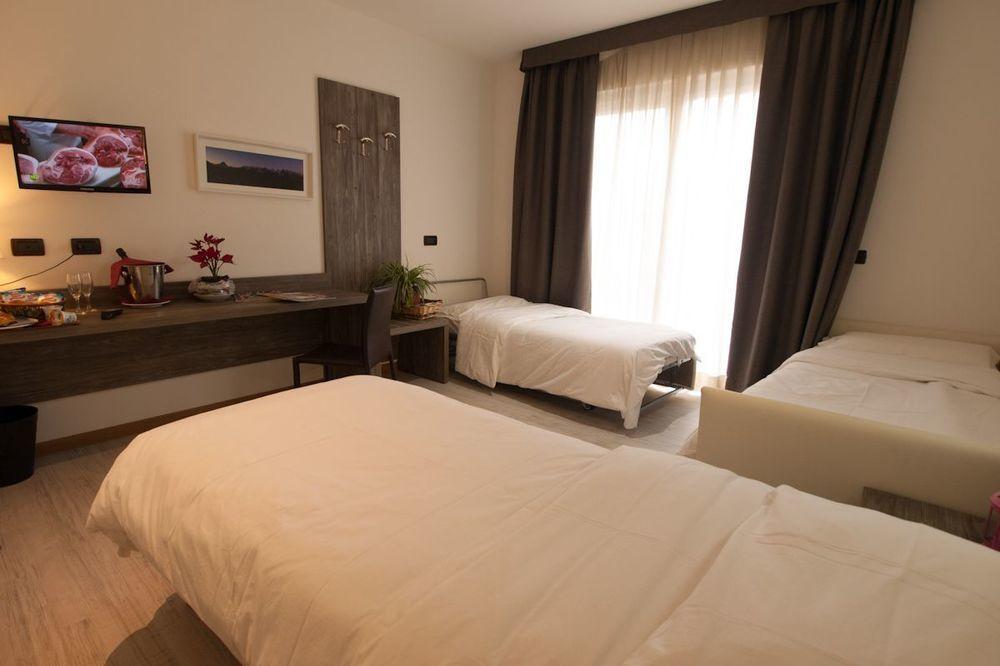 Hotel Le Soleil Challand-Saint-Anselme Luaran gambar